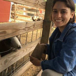 Meet your Posher, Shayla